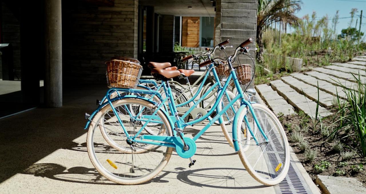Casagrande Hotel&Beach Club José Ignacio Buitenkant foto A beach cruiser bicycle